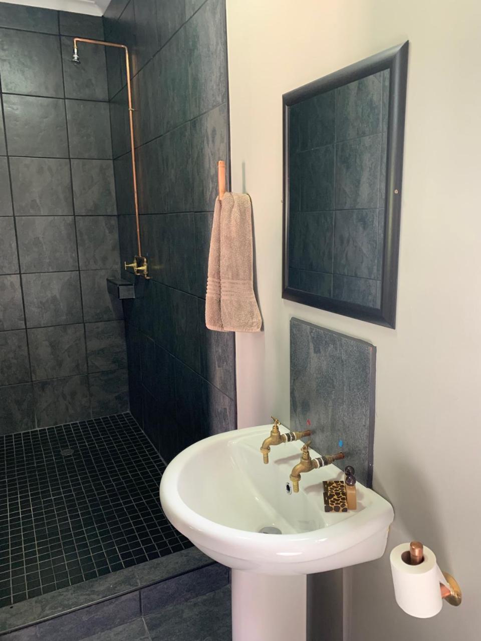 Country Lodge Апингтон Экстерьер фото